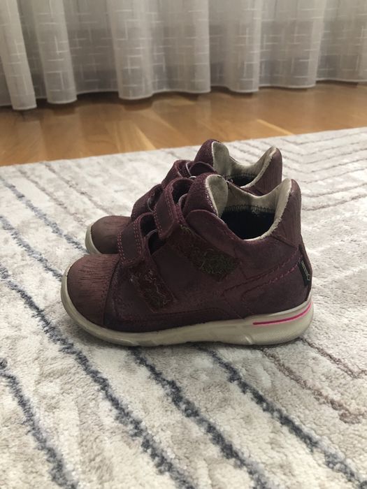 Осенне весенние ботинки Ecco