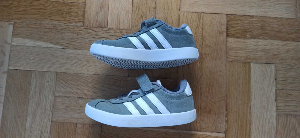 Adidas номер 30
