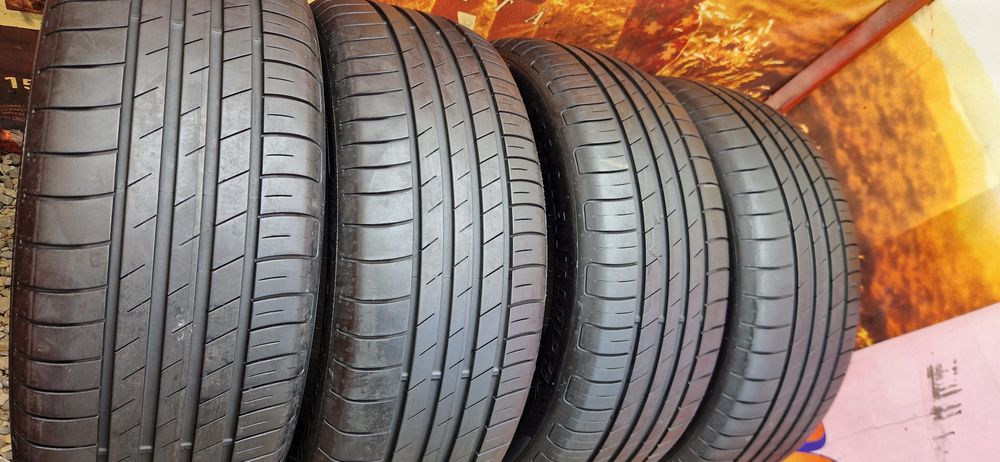 Set 4 Anvelope Good Year 225 55 R17 de vara