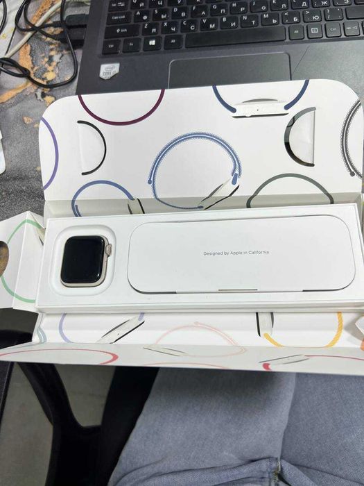 Apple Watch Series SE 2 40mm