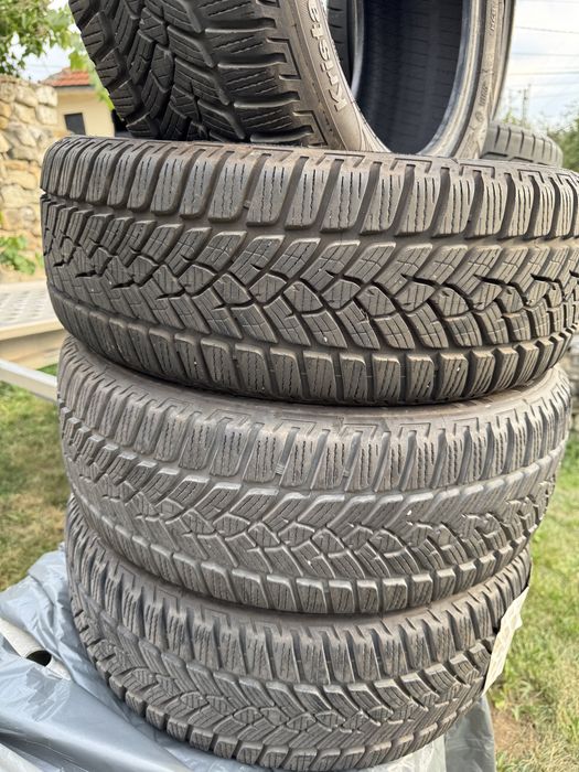 Anvelope cauciucuri iarna 195 65 R15 195 55 R16 225 45 R17 235 40 R18