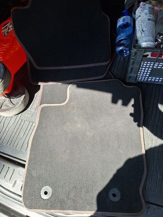 Tăviță,polita focus 2016,preșuri EcoSport,225/45 R19 Vara