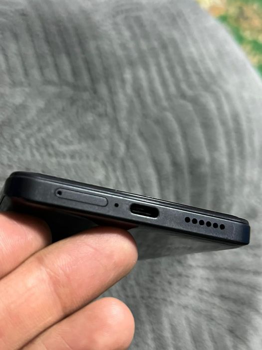 Срочно продам Xiaomi redmi note 12 pro + 5G