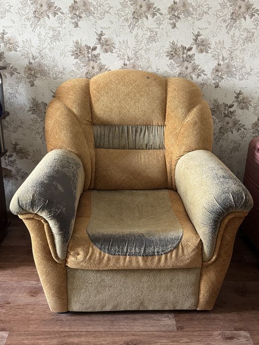Ретро кресло, состояние среднее