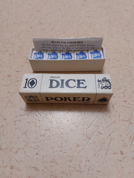 Зарове за игра на покер / Poker Dice