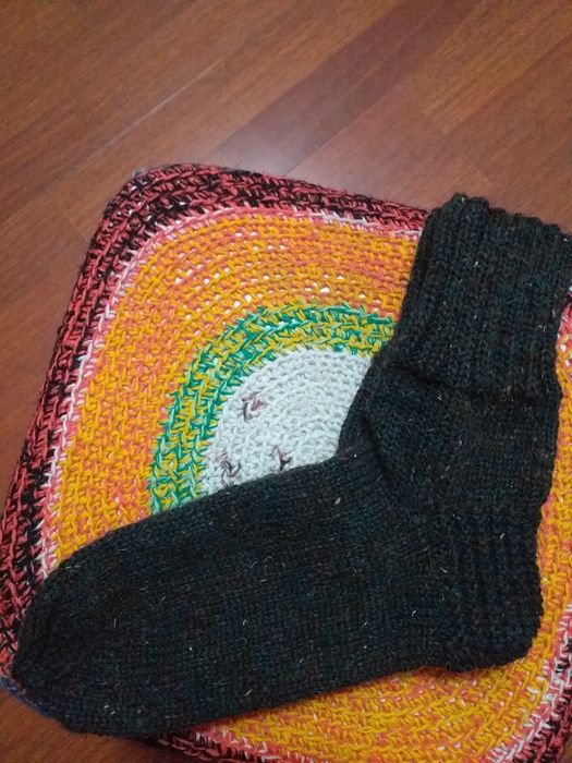 Носки ручной вязки