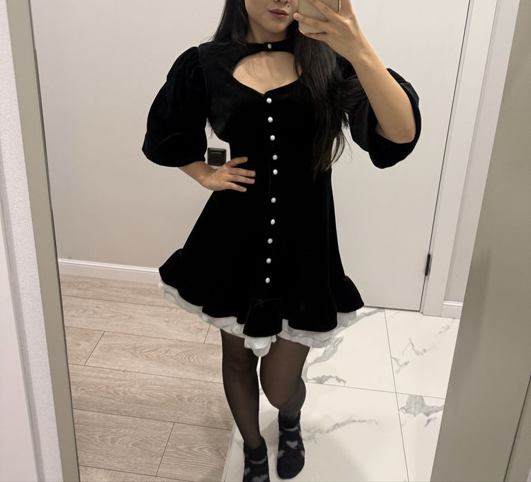 Продам платье из мягкого бархата