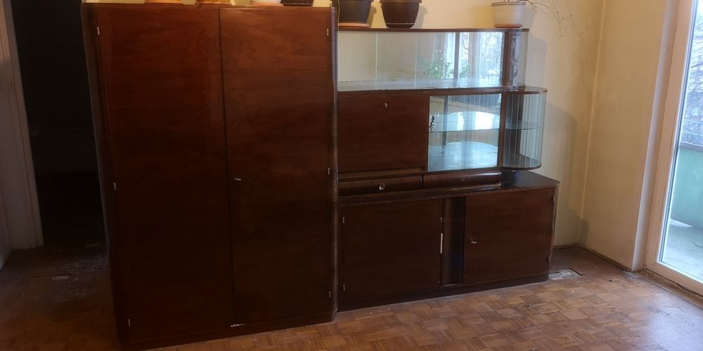 Donez mobilă, în stare bună.