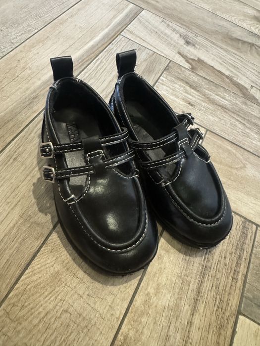 Детски обувки Зара