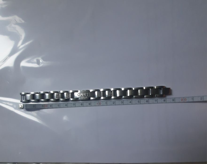 Гривна от Хирургическа стомана на GUESS  EST.1981