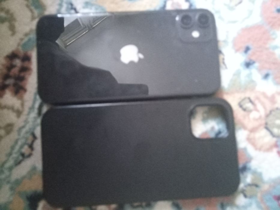 Продам iPhone 11