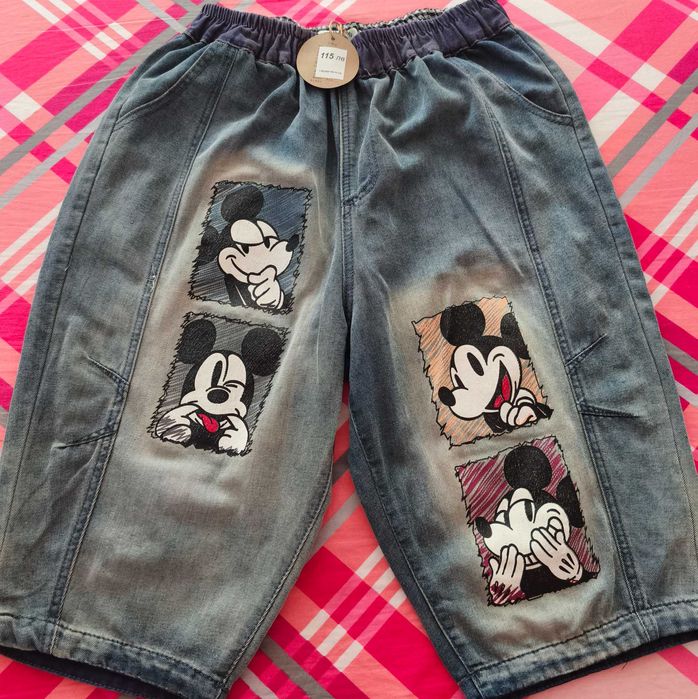 Нови бермуди с Мики Маус