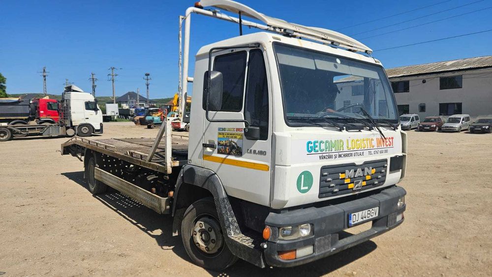MAN LE 8,180 an fab 2004