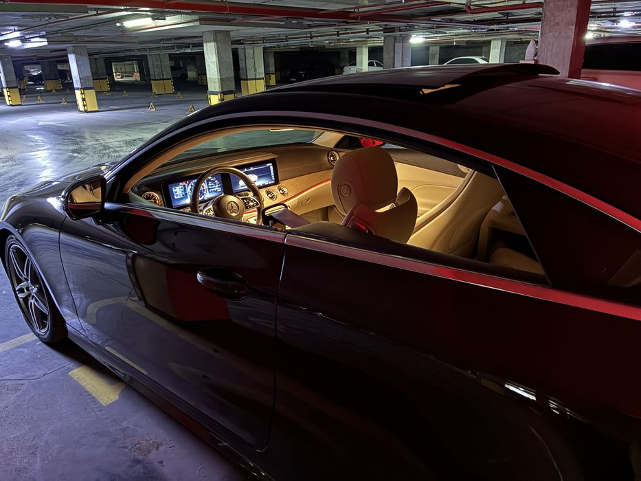 Mercedes E-class coupe 300