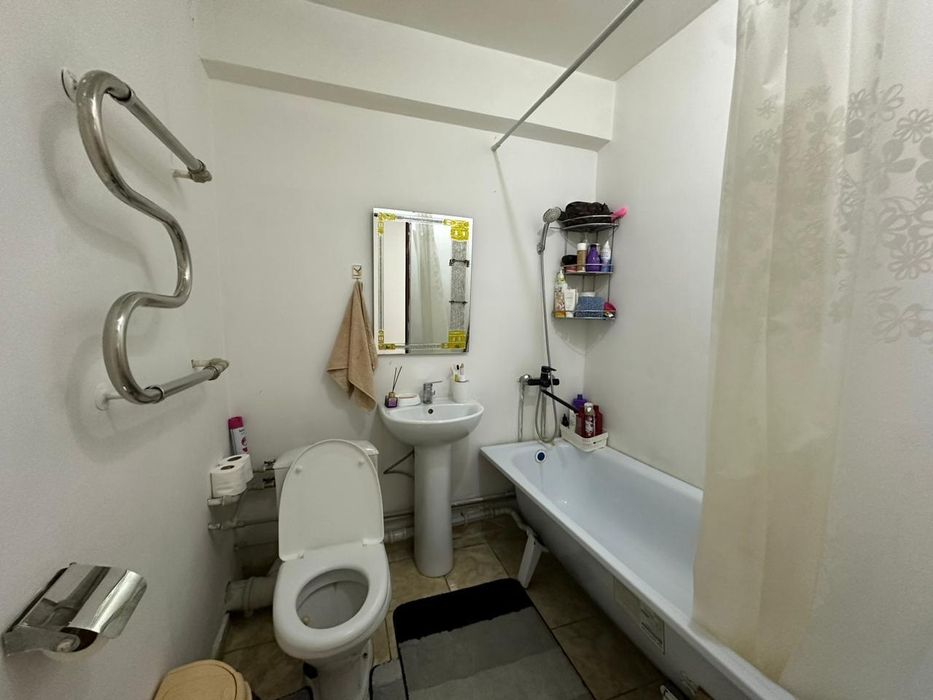 Продам 1 ком - 45 кв