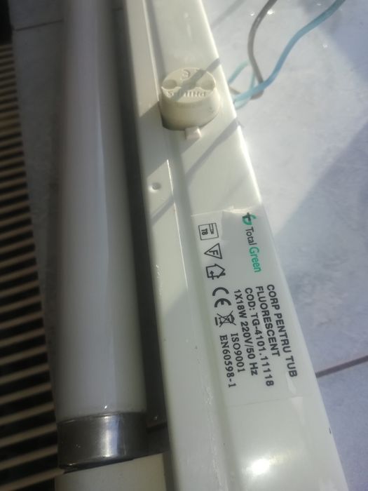 Lampa fluorescenta 18 w