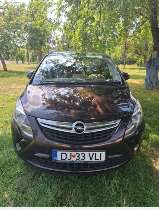 Opel Zafira c 2012 1.4 turbo +gpl  automata