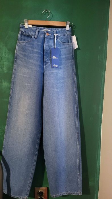 Нови дънки Wrangler, W25 L32