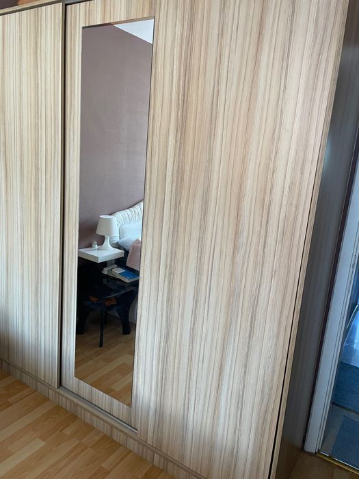 Гардероб  трикрилен