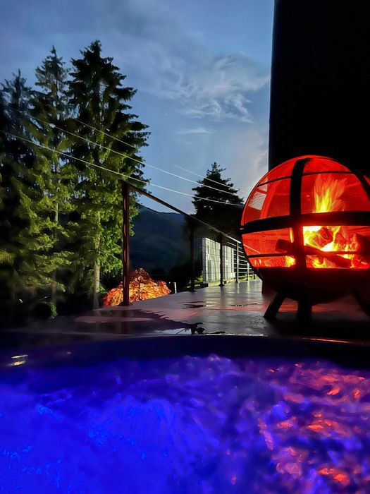 Pine Hill Poiana Marului