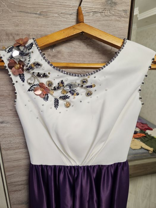 Нарядное платье xs размер