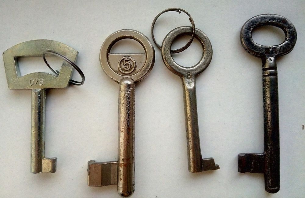 Стари ключове от соца