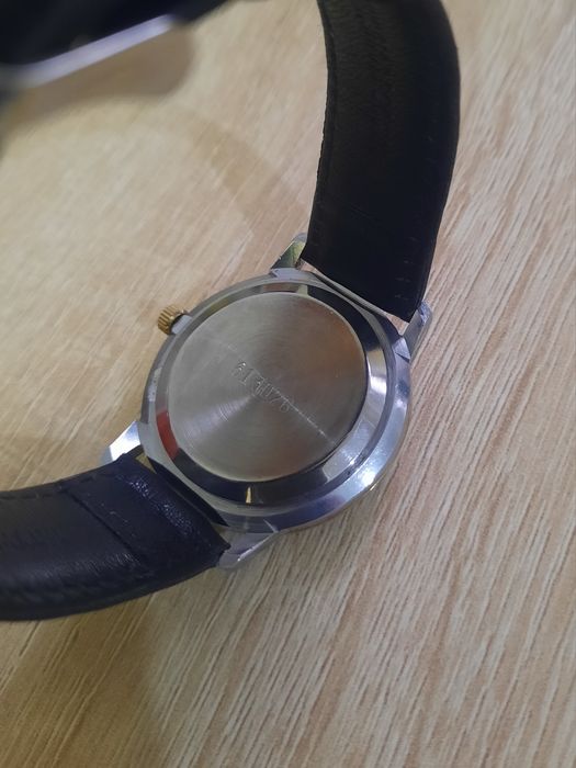 Механические часы Ракета