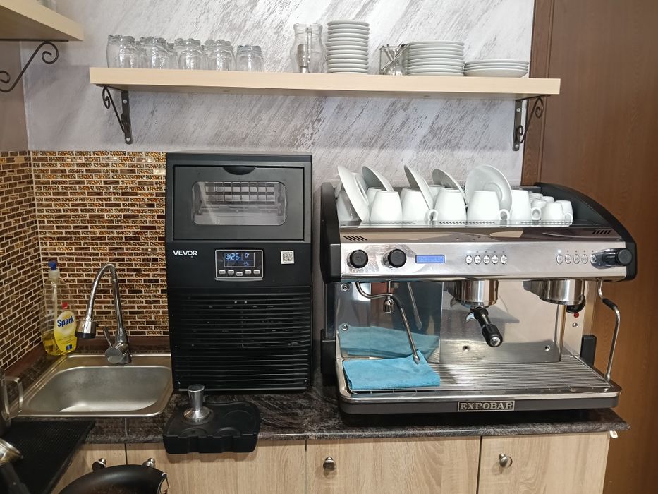 Afacere la cheie cafenea