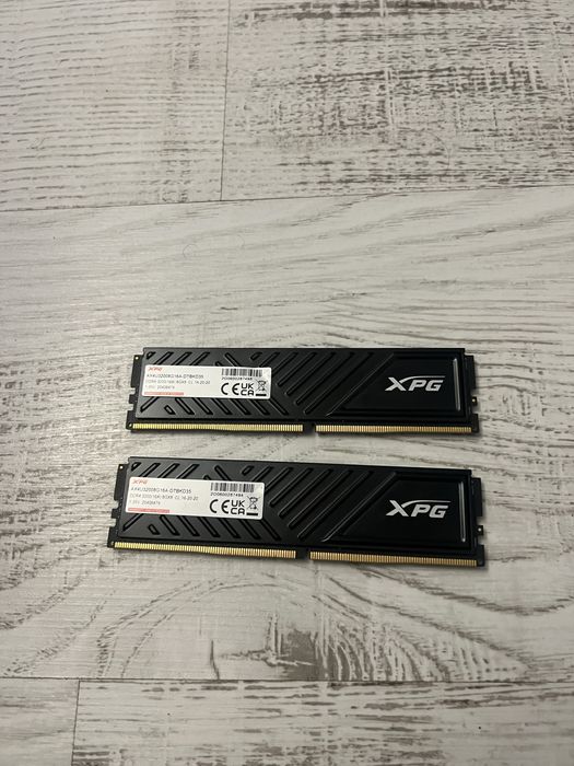 XPG 2x8 GB Ram памет DDR4 3200Mhz