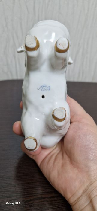 Статуэтка  лфз в отличном  состоянии