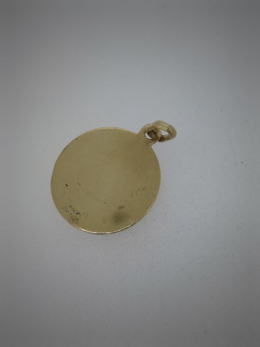 Pandantiv aur 18k 2.81gr (r)