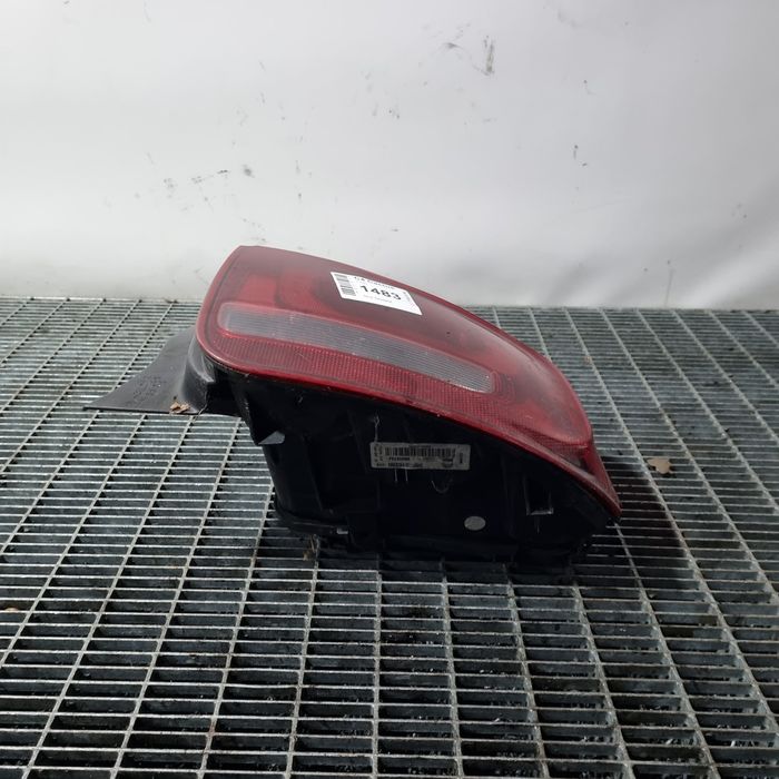 Stop Dreapta Citroen C4 Cactus - SUV 4 Usi (1483) Bec clasic