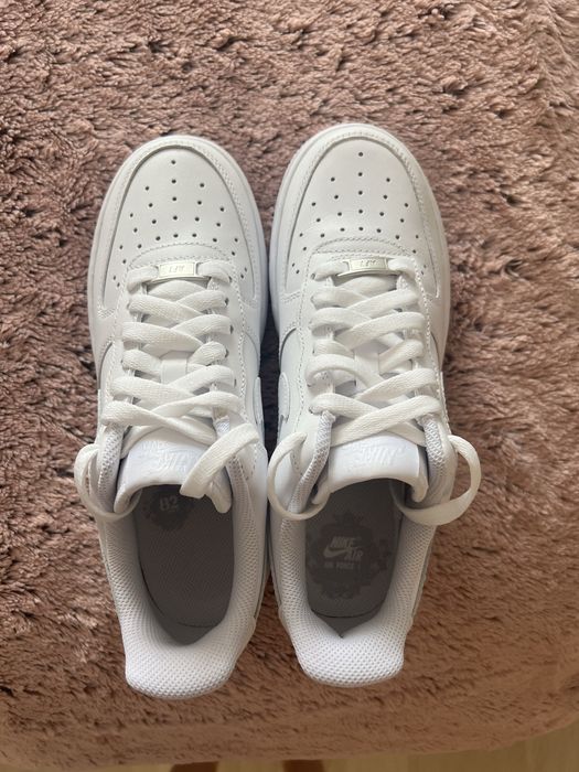 Необувани Nike AirForce 38 номер