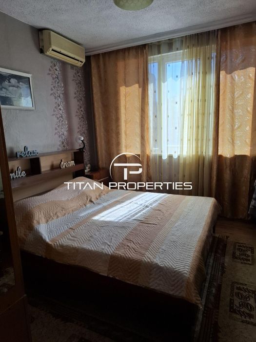 Продава се Четиристаен апартамент в Пловдив, Южен - 125 кв.м за 1424 €/кв.м - Снимка #3