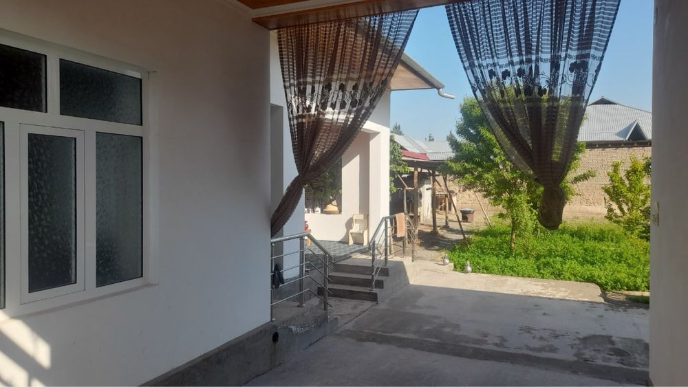 Uy joy uchastka sotiladi