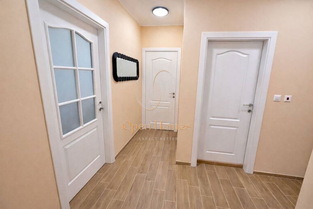 Продава се Двустаен апартамент в Пловдив, Тракия - 73 кв.м за 1017 €/кв.м - Снимка #8