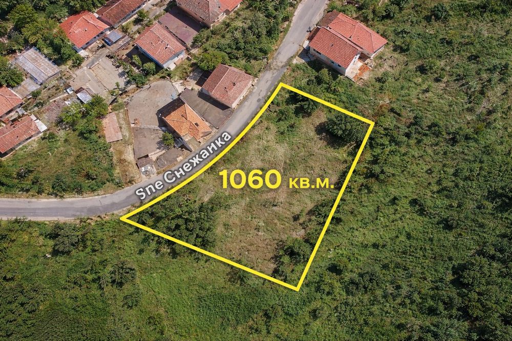 Равен парцел 1060 кв.м. - ток/вода в Обретеник, близо до гр. Русе (УПИ