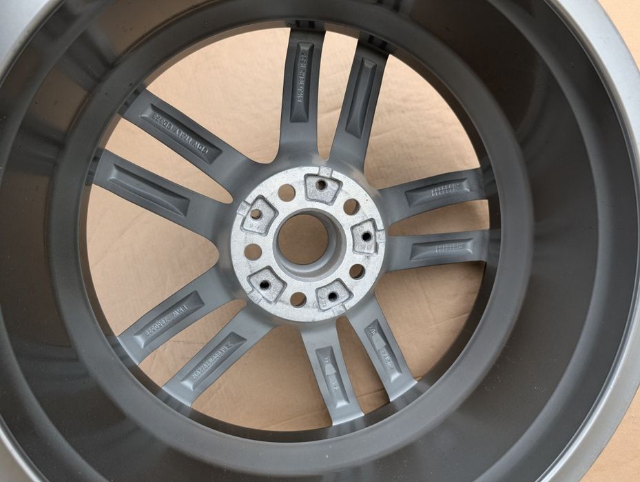 1 Janta originala fata BMW R19 seria 6 G32 7 G11 G12 M647 7850579