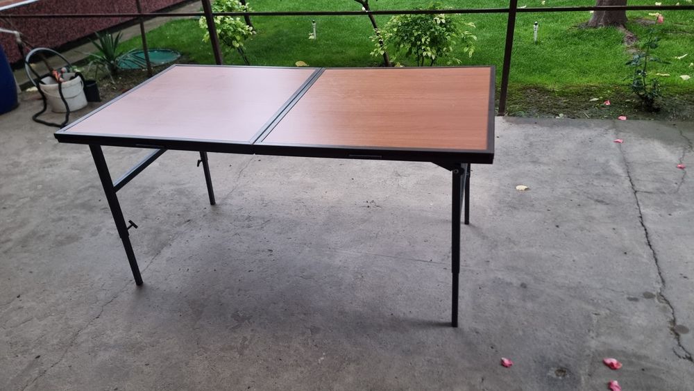 Раскладной стол металлический каркас очень прочный