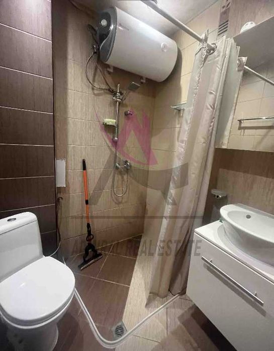 Двустаен -ново обзавеждане -Младост