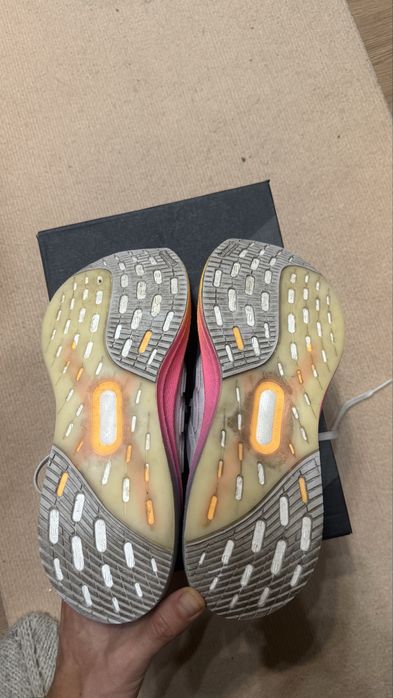 Adidas ultraboost 5 (42 размер)