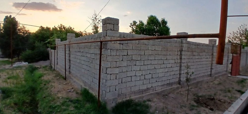 Yer sotiladi sanoat maxalasida