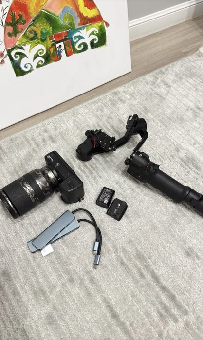 Sony 6400+ tamron 17-70+ rs3 mini