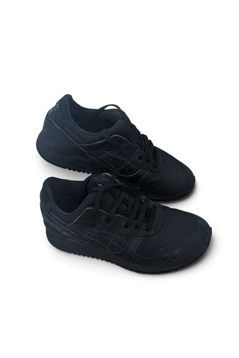 Adidasi Asics Gel, din piele