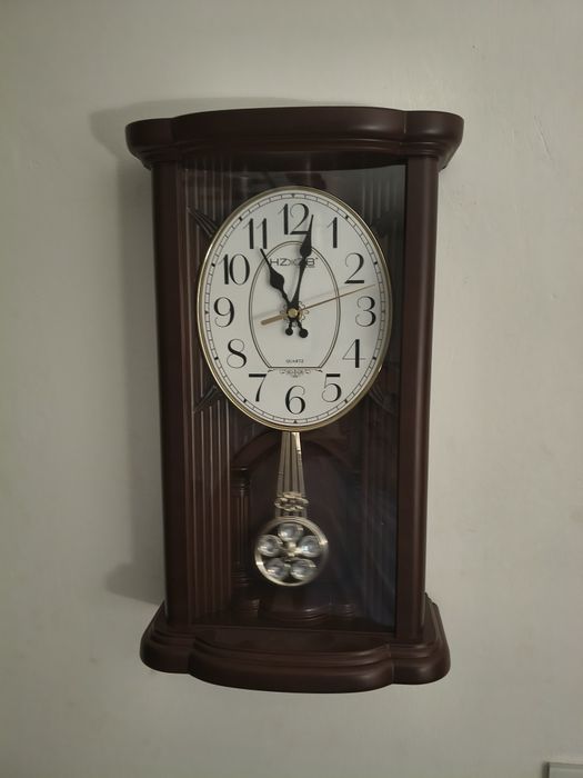 Ceas pendula electronic quartz