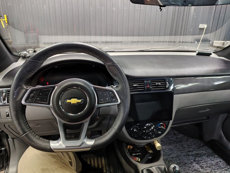 Продам свою Lacceti Gentra 2014