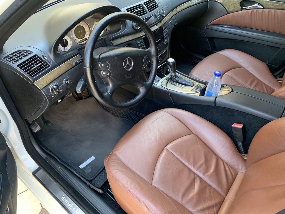 Mercedes 211 God 2007 ..