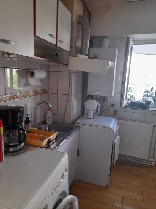 Schimb locuința. Schimb   Apartament cu garsoniera plus diferenta.