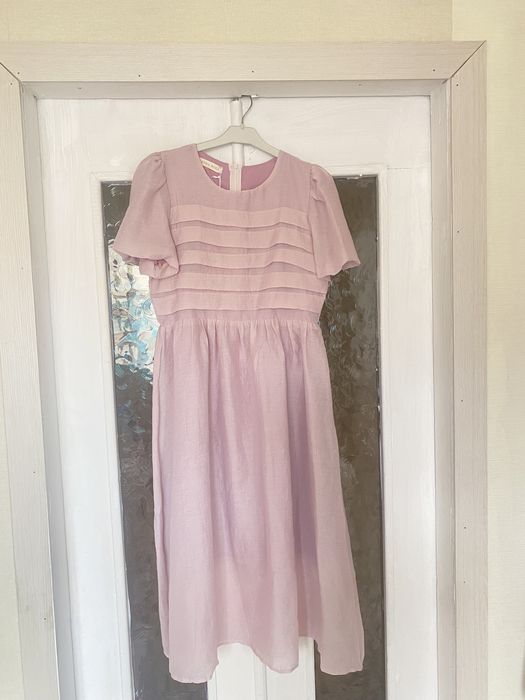 Платье 5000 есть некоторые новый некоторые 1-2 носила