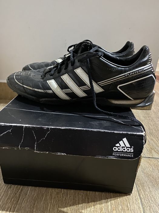 Adidași bărbătești din piele originali